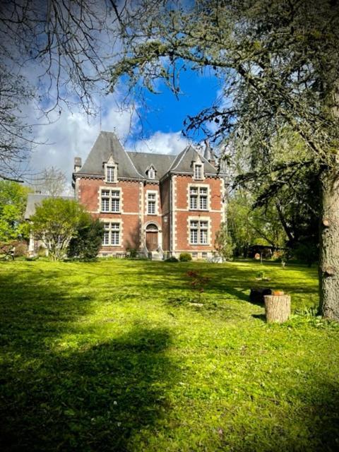 Domaine De La Croix De Saint Lambert Bed & Breakfast Poix-Terron Luaran gambar
